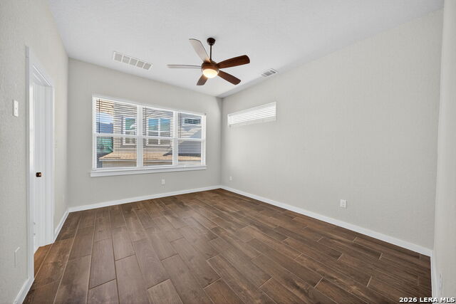 Image 15 of 38 For 5843 Whitby  Unit 34