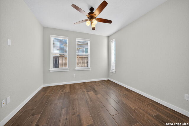 Image 23 of 38 For 5843 Whitby  Unit 34