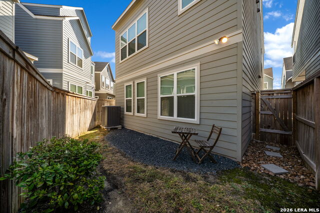 Image 32 of 38 For 5843 Whitby  Unit 34