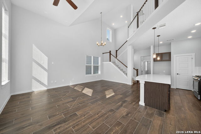 Image 4 of 38 For 5843 Whitby  Unit 34