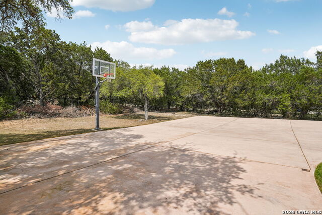 Image 23 of 56 For 10411 Eiche Circle