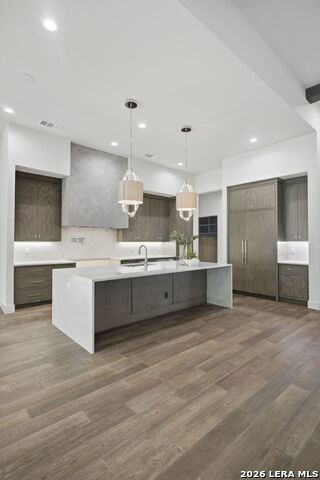 Image 11 of 56 For 21310 Meditation