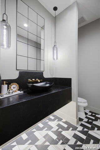 Image 16 of 56 For 21310 Meditation