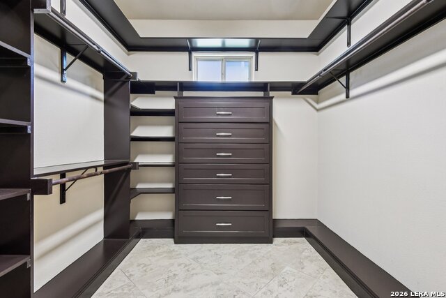 Image 17 of 39 For 6326 Malaga  