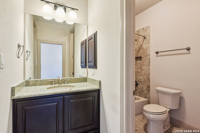 Image 21 of 39 For 6326 Malaga  