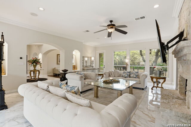 Image 25 of 77 For 1 Belcourt Pl