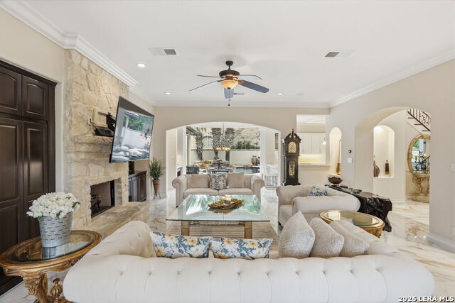 Image 28 of 77 For 1 Belcourt Pl