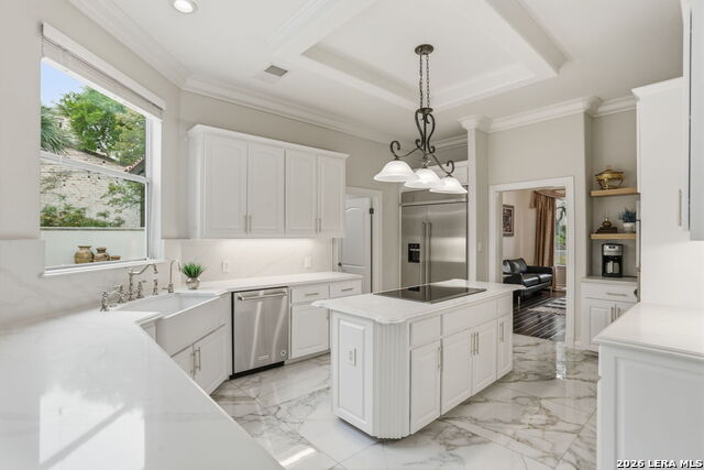 Image 33 of 77 For 1 Belcourt Pl