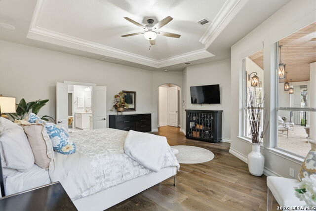 Image 40 of 77 For 1 Belcourt Pl