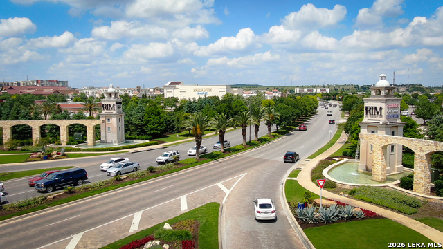 Image 50 of 77 For 1 Belcourt Pl