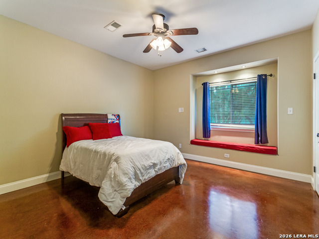 Listing photo id 17 for 11154 Moorway