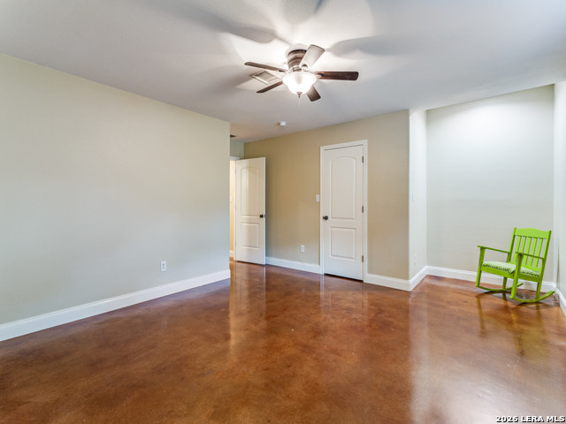 Listing photo id 24 for 11154 Moorway