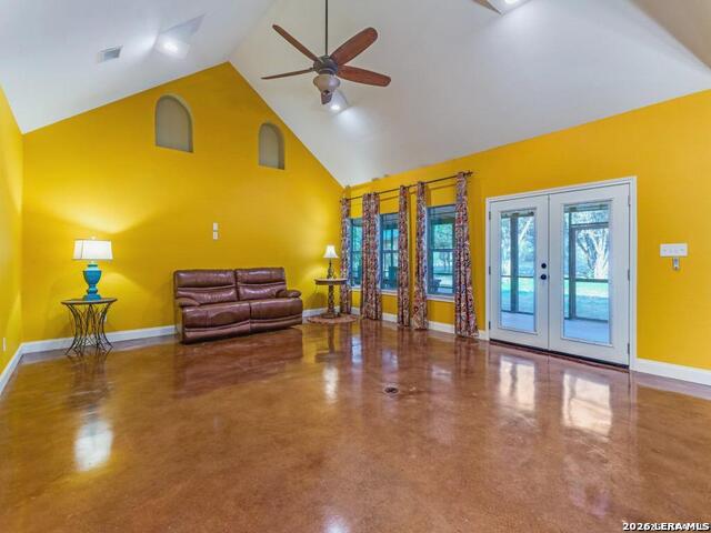 Listing photo id 3 for 11154 Moorway