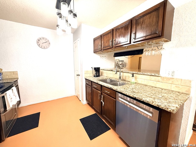 Image 25 of 31 For 4715 Juniper Farm