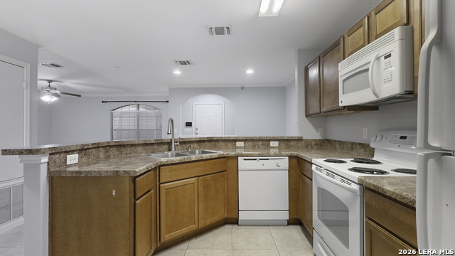 Listing photo id 8 for 7323 Snowden  3302