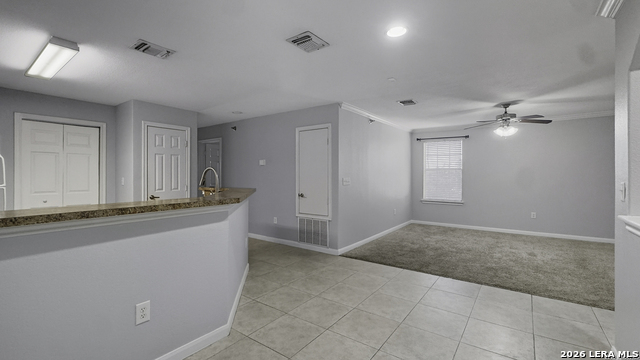 Listing photo id 21 for 7323 Snowden  3302