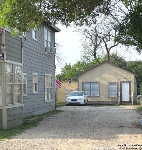 Image 13 of 14 For 403 Terrell Ave  5