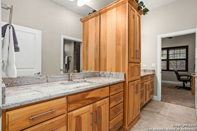 Image 29 of 47 For 1257 Magnum  