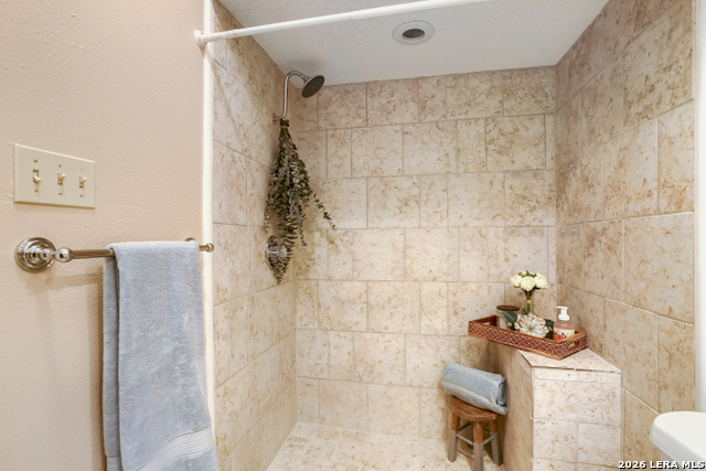 Image 16 of 22 For 8655 Datapoint  403