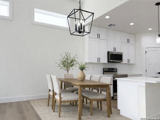 Image 12 of 41 For 2835 Moncayo