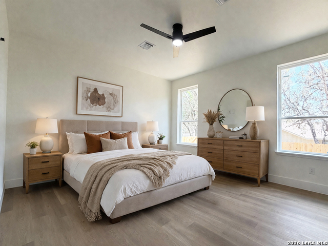 Image 18 of 41 For 2835 Moncayo