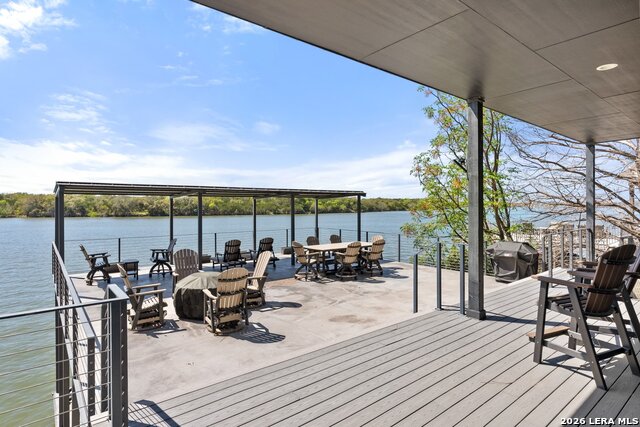 Image 18 of 37 For 926 Scenic  