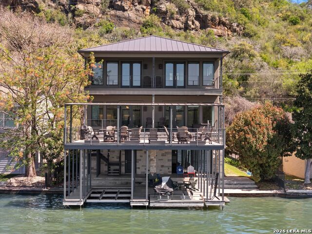 Image 2 of 37 For 926 Scenic  