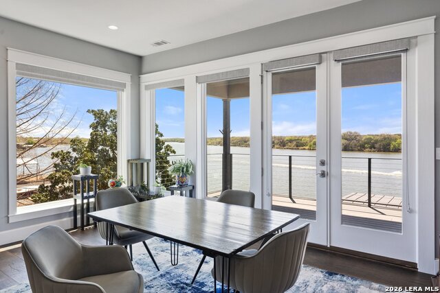 Image 26 of 37 For 926 Scenic  