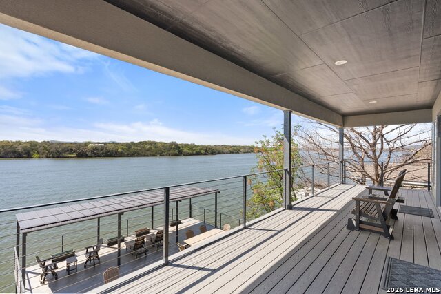 Image 34 of 37 For 926 Scenic  