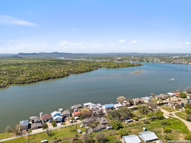 Image 7 of 37 For 926 Scenic  