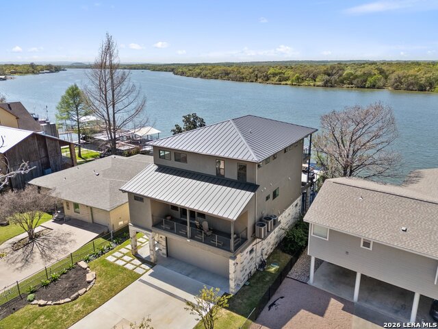 Image 8 of 37 For 926 Scenic  