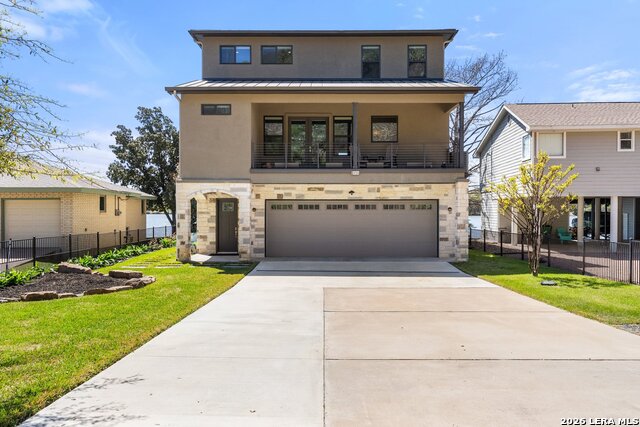 Image 9 of 37 For 926 Scenic  