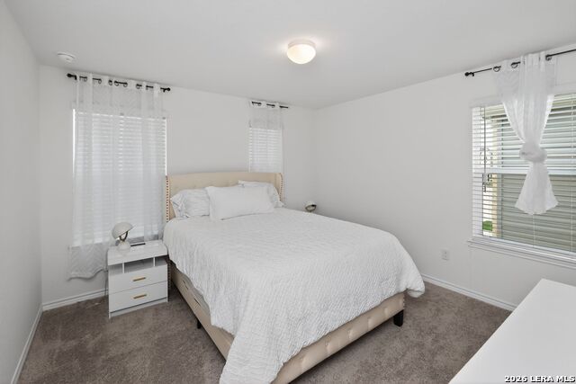 Image 17 of 31 For 14839 Vance Jackson  Unit 701