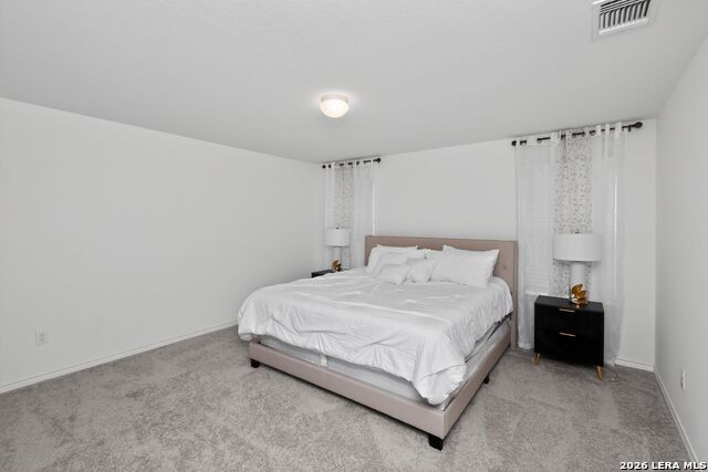 Image 19 of 31 For 14839 Vance Jackson  Unit 701