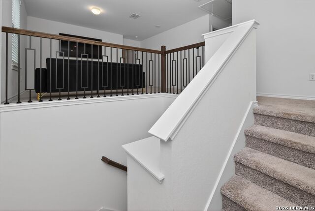 Image 28 of 31 For 14839 Vance Jackson  Unit 701