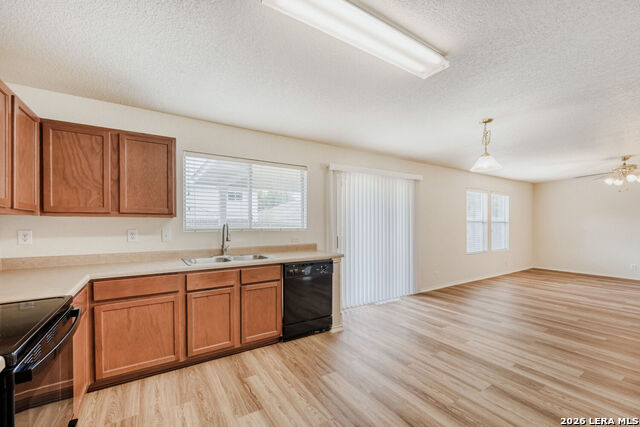 Image 10 of 28 For 2606 Thunder Gulch