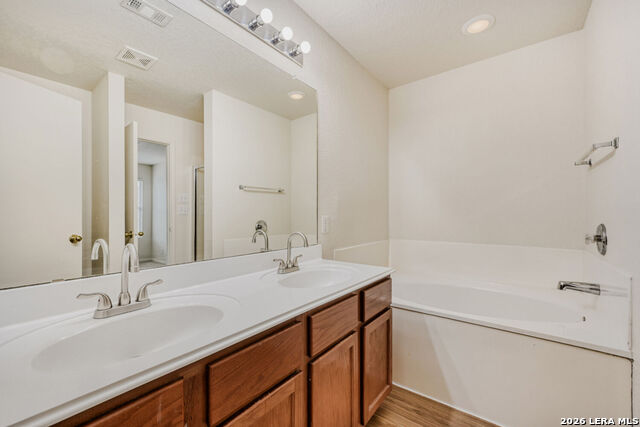 Image 22 of 28 For 2606 Thunder Gulch