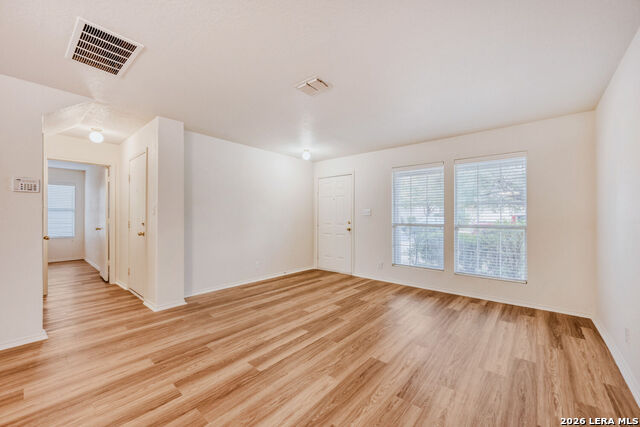 Image 4 of 28 For 2606 Thunder Gulch