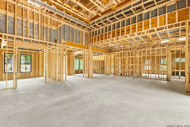 Image 12 of 28 For 5697 Comal Vista