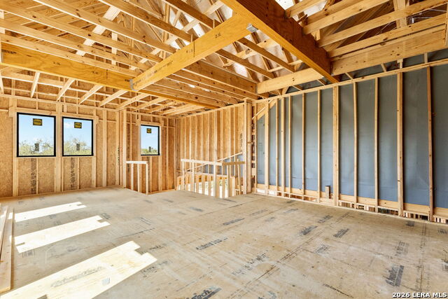 Image 13 of 28 For 5697 Comal Vista