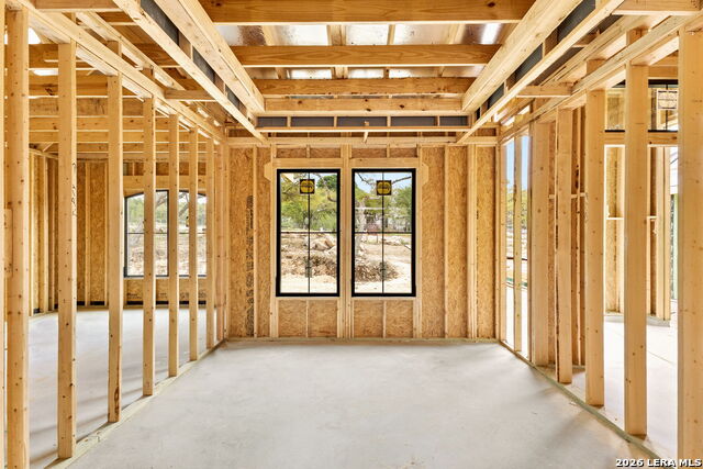 Image 6 of 28 For 5697 Comal Vista