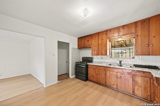 Image 12 of 26 For 287 Harcourt