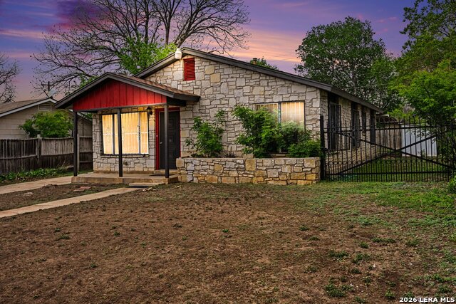 Image 3 of 26 For 287 Harcourt