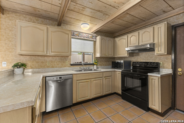 Image 16 of 46 For 13207 De La Vista