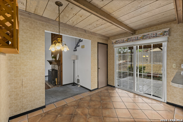 Image 21 of 46 For 13207 De La Vista