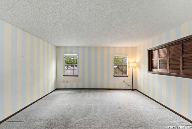 Image 23 of 46 For 13207 De La Vista