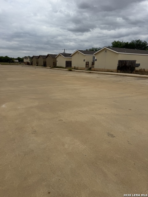 Details for 1100 County Road 4600, Dilley, TX 78017