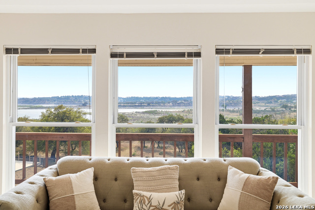 Image 10 of 53 For 2010 Lakeshore