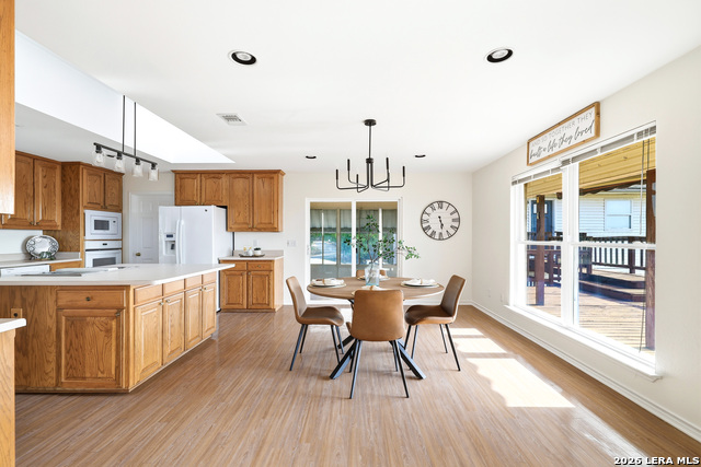 Image 13 of 53 For 2010 Lakeshore