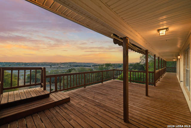 Image 2 of 53 For 2010 Lakeshore